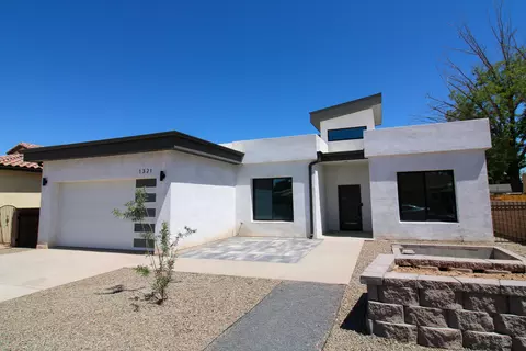 1321 Van Cleave Rd NW, Albuquerque, NM 87107