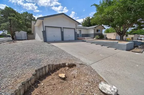 12452 Towner Ave NE, Albuquerque, NM 87112