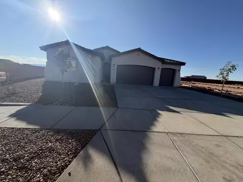 4101 Mountain Trail Ln NE, Rio Rancho, NM 87144