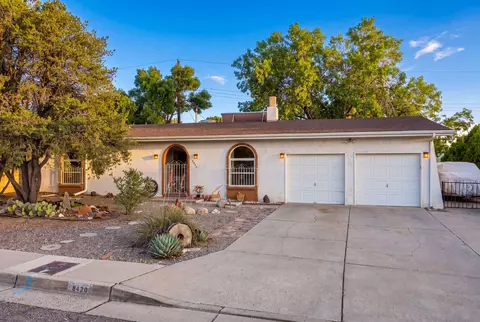 9420 Dona Rowena Ave NE, Albuquerque, NM 87111