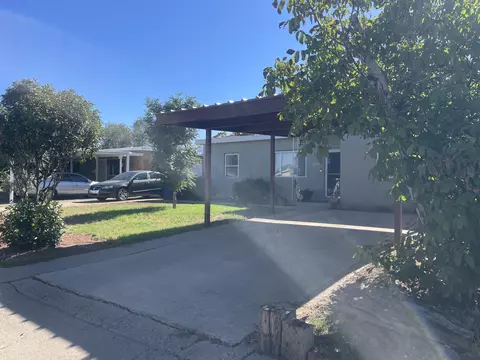 2724 Madison St NE, Albuquerque, NM 87110