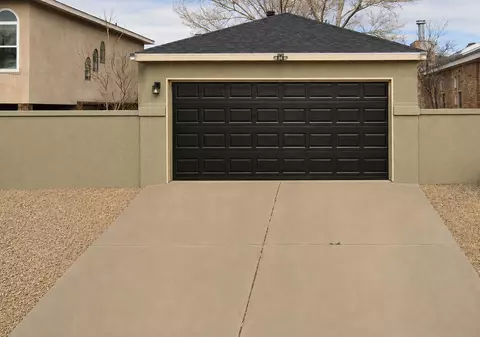 13117 Neon Ave NE, Albuquerque, NM 87112