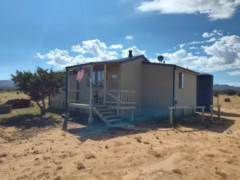 106 Cottage Loop, Mountainair, NM 87036