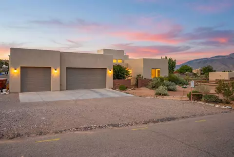 1200 Alamos Rd, Corrales, NM 87048