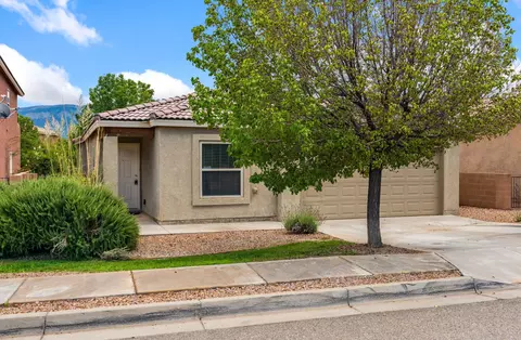 806 Vargas Dr, Bernalillo, NM 87004