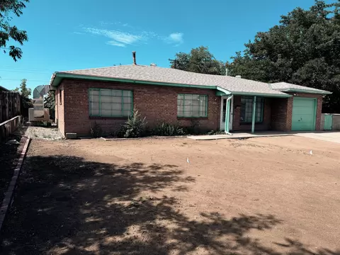 8908 Matthew Ave NE, Albuquerque, NM 87112