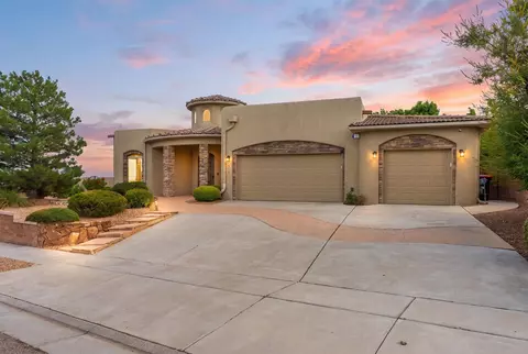 5000 Sevilla Ave NW, Albuquerque, NM 87120