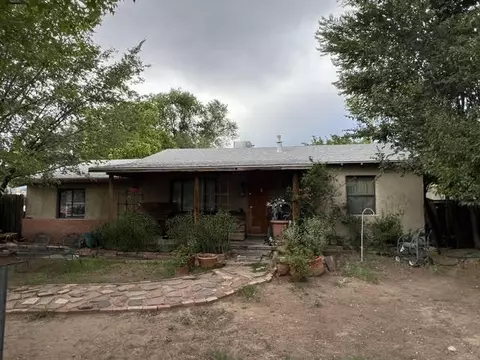 2235 Wilbur Rd SW, Albuquerque, NM 87105