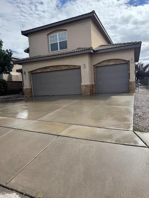 1919 Cam Fella St SE, Albuquerque, NM 87123