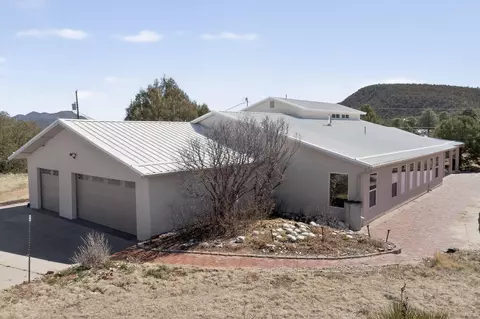 Exterior - 26 Juniper Hill Loop, Cedar Crest, NM 87008 photo 2 of 14
