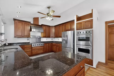 Kitchen - 26 Juniper Hill Loop, Cedar Crest, NM 87008 photo 3 of 6