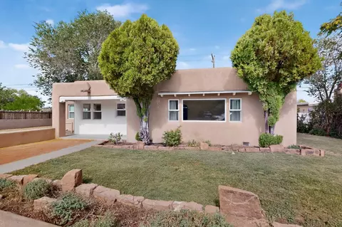 856 Gilmore St, Santa Fe, NM 87505