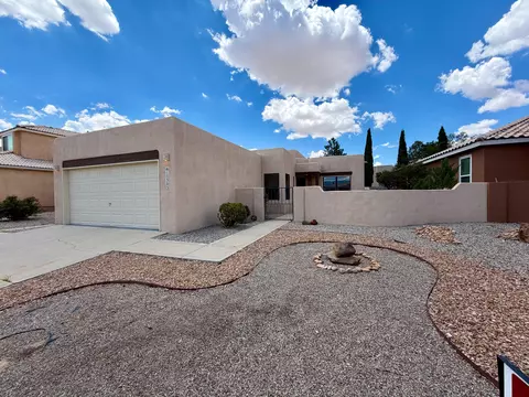 10305 Arroyo Crest Dr NW, Albuquerque, NM 87114