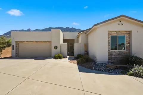 9503 Peak Vista Ave NE, Albuquerque, NM 87122