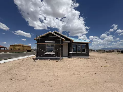 6120 Diebenkorn Dr SE, Albuquerque, NM 87106