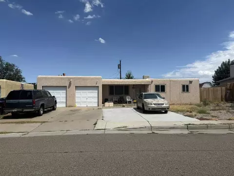 9507 Morrow Ave NE, Albuquerque, NM 87112