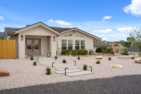 12300 Palomas Ave NE, Albuquerque, NM 87122