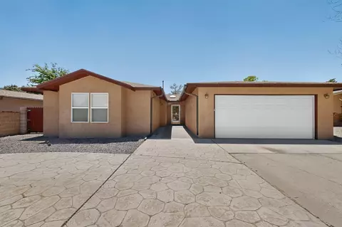5320 Kettle Rd NW, Albuquerque, NM 87120