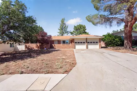12017 Apache Ave NE, Albuquerque, NM 87112