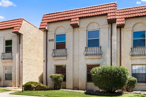 809 Country Club Dr SE #1D, Rio Rancho, NM 87124
