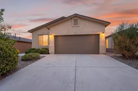 1024 Jacobs Dr NE, Rio Rancho, NM 87144