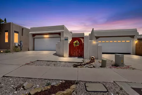 5808 Tres Vistas Ct NW, Albuquerque, NM 87120