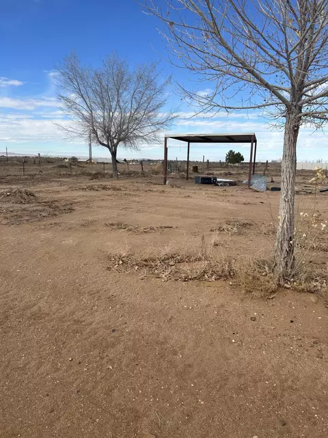 3 Dusty Rose Ln, Los Lunas, NM 87031