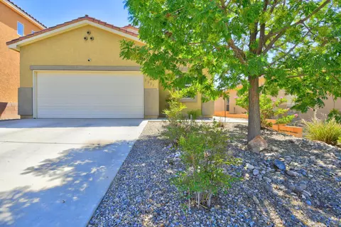 2227 Vista De Colinas Dr SE, Albuquerque, NM 87124