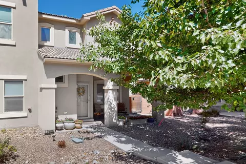 10808 Fort Point Ln NE, Albuquerque, NM 87123