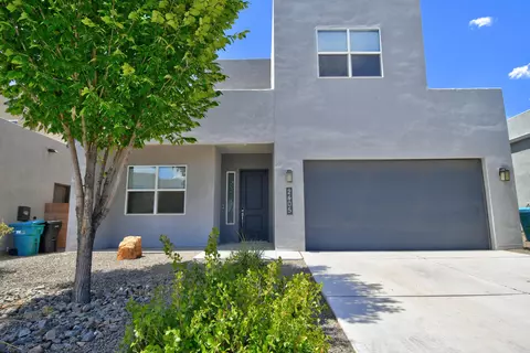 2405 Lynn Rd SE, Rio Rancho, NM 87124