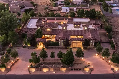 8801 Glendale Ave NE, Albuquerque, NM 87122