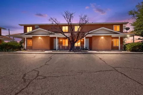 8201 Trumbull Ave SE #C, Albuquerque, NM 87108