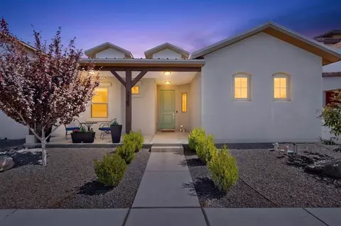 2425 Rothko Ave SE, Albuquerque, NM 87106