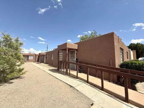 236 San Pablo St NE, Albuquerque, NM 87108