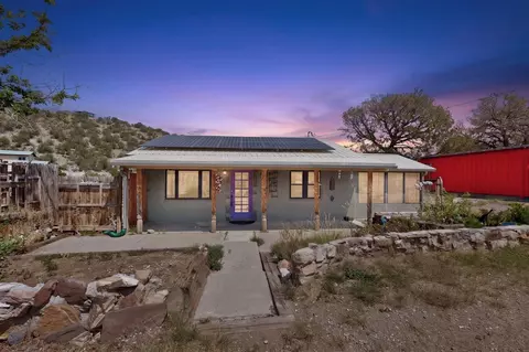 2 Camino Alto, Sandia Park, NM 87047