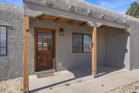 1313 Sara Rd SE, Rio Rancho, NM 87124