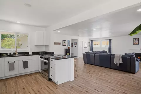 3424 Georgia St NE, Albuquerque, NM 87110