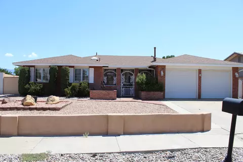 5900 Tioga Rd NW, Albuquerque, NM 87120