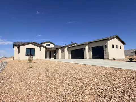 1425 6th St SE, Rio Rancho, NM 87124