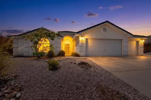 2417 Manzano Loop NE, Rio Rancho, NM 87144