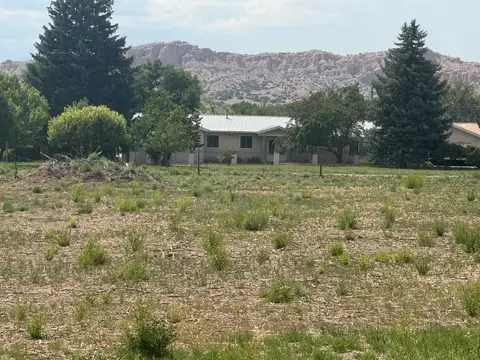 285 Us 84, Santa Fe, NM 87506