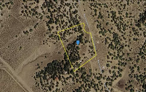90 Warm Sands Ln, Tierra Amarilla, NM 87575