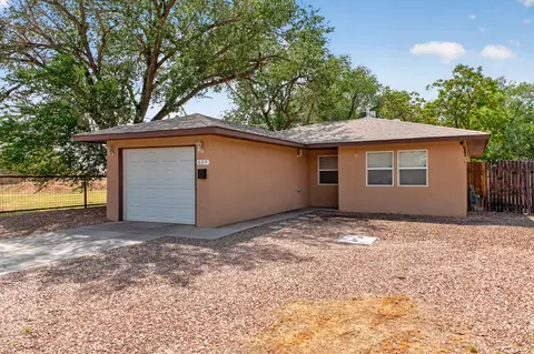 659 Los Lentes Rd SE, Los Lunas, NM 87031