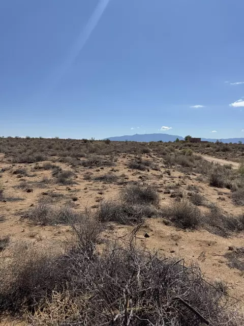 12 Th Ave SE #LOT 40, Rio Rancho, NM 87124