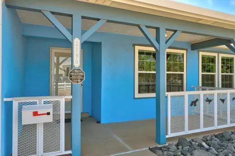 2190 Monterrey Rd NE, Rio Rancho, NM 87144