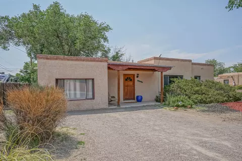 6809 Vermejo Dr NW, Albuquerque, NM 87107