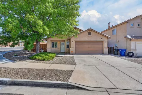 4427 Barrett Ave NW, Albuquerque, NM 87114
