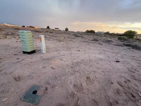 1872 Alif Rd NE, Rio Rancho, NM 87144