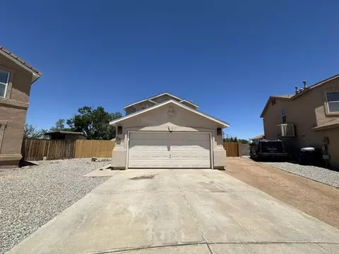 1057 Las Golondrinas Ct NW, Albuquerque, NM 87107