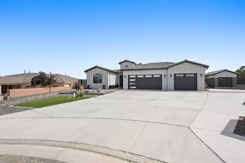 1616 23rd Ave SE, Rio Rancho, NM 87124